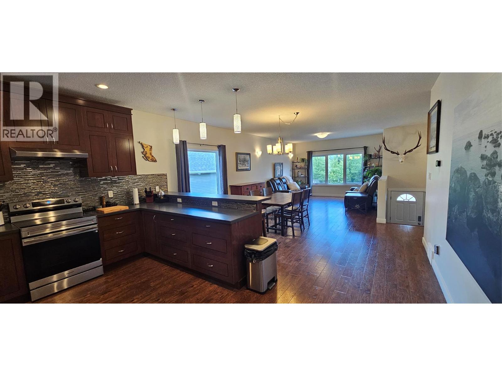 73 Deerborne Drive - 7
