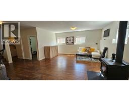 73 Deerborne Drive, Elkford, BC V0B1H0 Photo 26