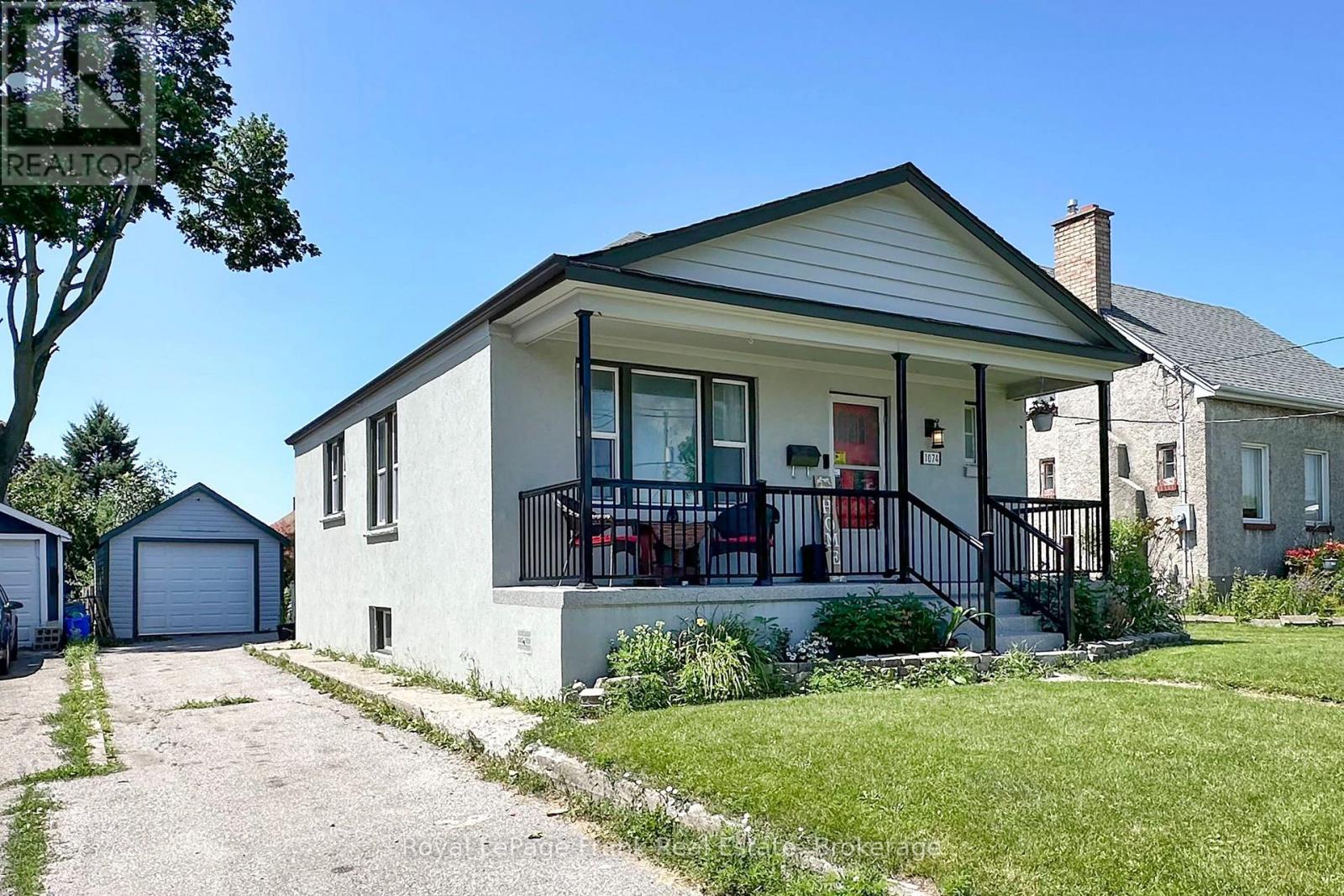 1074 SIMCOE STREET S - 2
