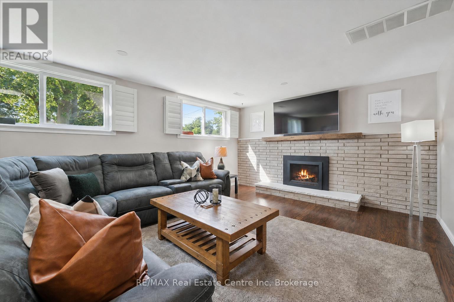 35 GOLFVIEW ROAD - 13