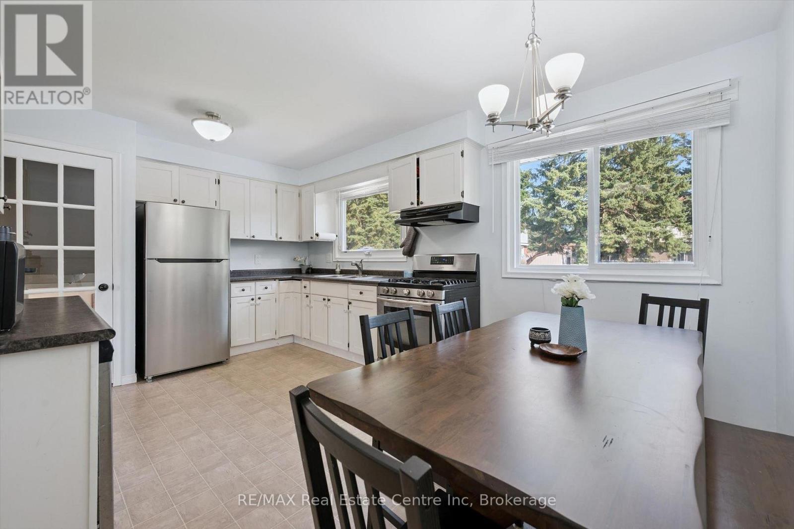 35 GOLFVIEW ROAD - 8