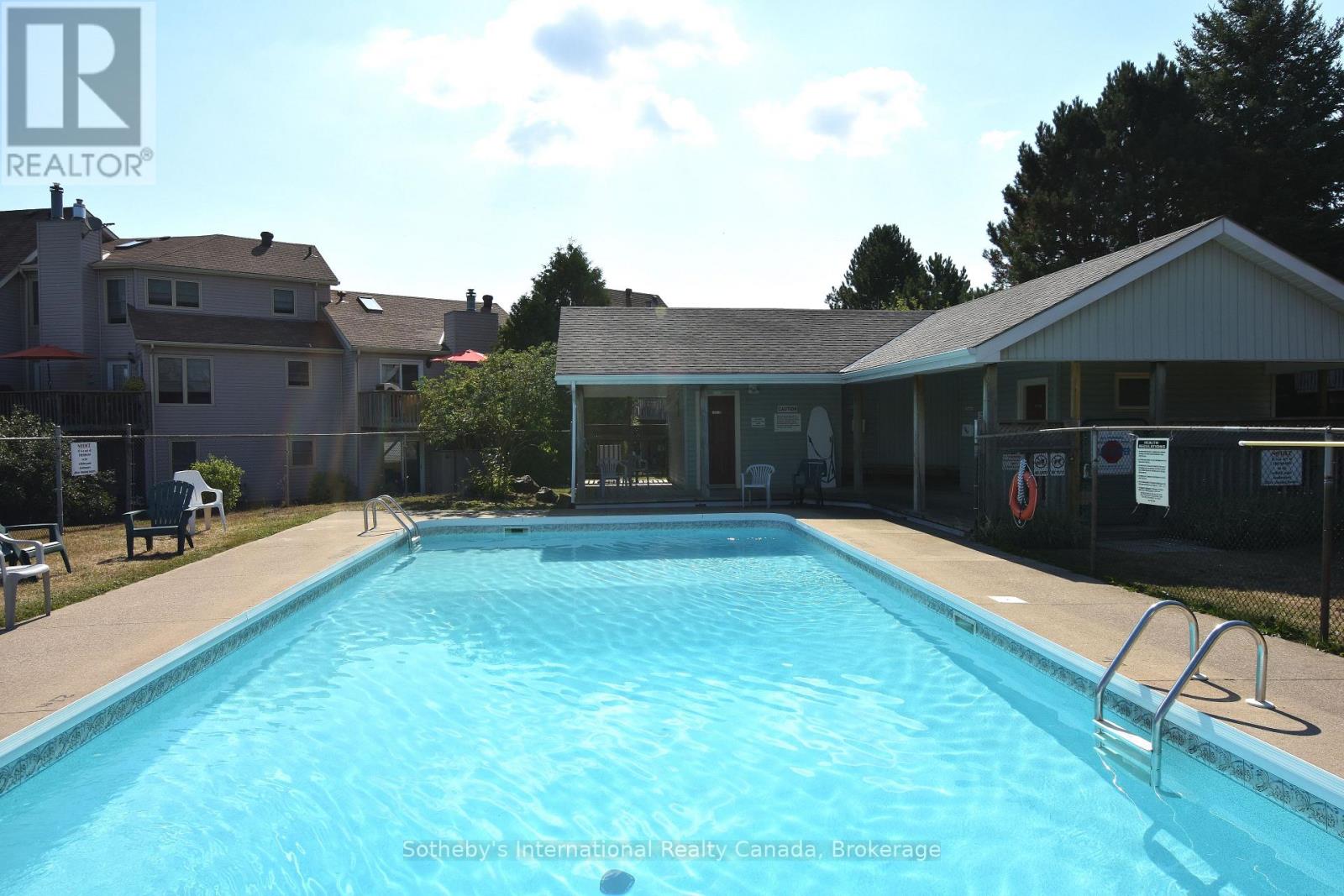 #103 150 VICTORIA STREET S - 25