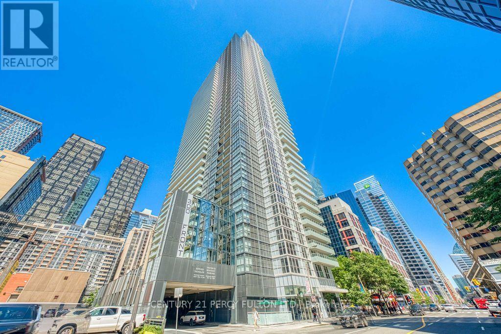 #2811 300 FRONT STREET W - 2