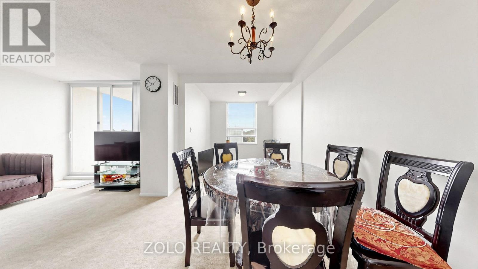 #915 20 EDGECLIFF GOLFWAY - 16