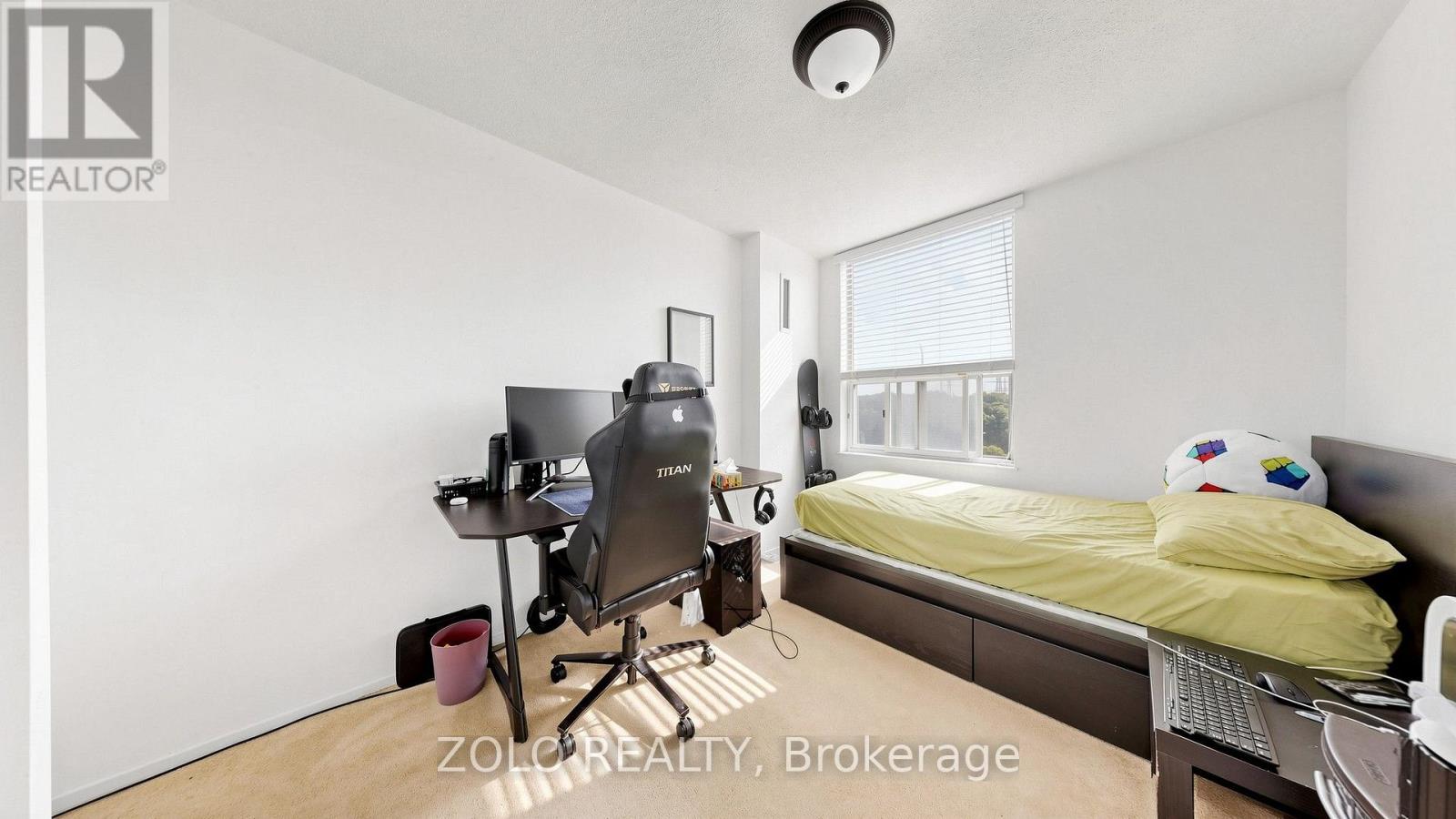 #915 20 EDGECLIFF GOLFWAY - 27
