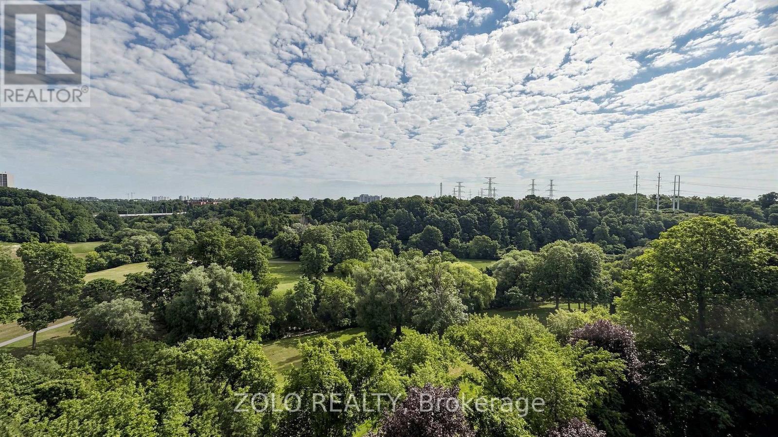#915 20 EDGECLIFF GOLFWAY - 32