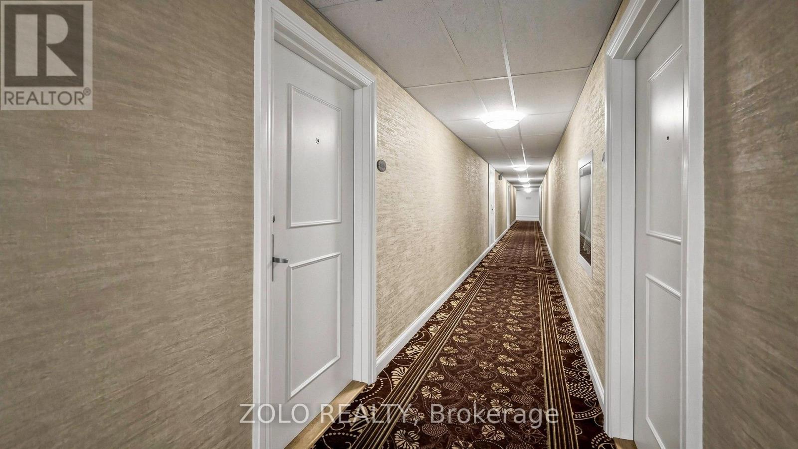 #915 20 EDGECLIFF GOLFWAY - 33