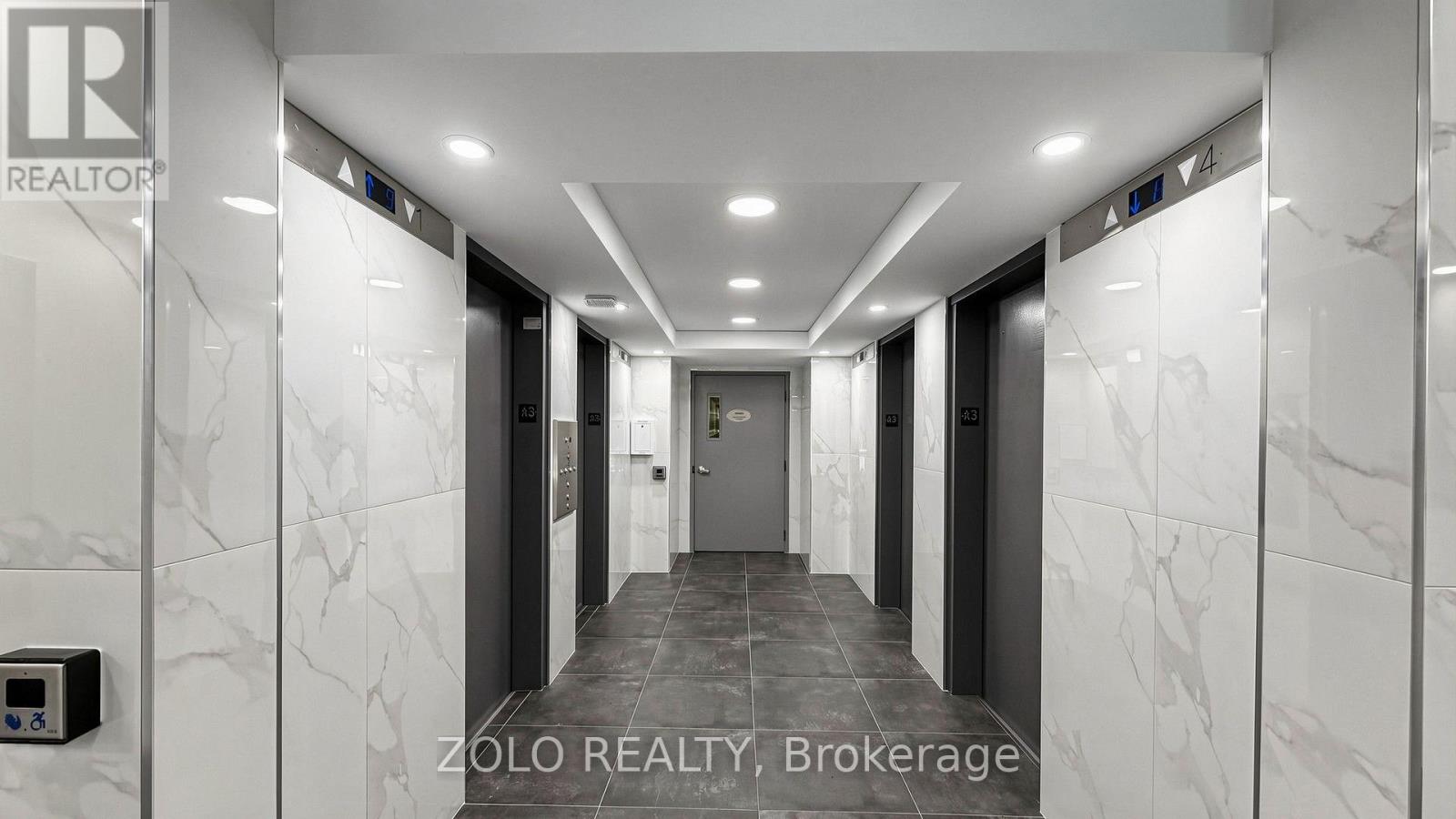 #915 20 EDGECLIFF GOLFWAY - 34