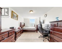 915 - 20 Edgecliff Golfway, Toronto, ON M3C3A4 Photo 23
