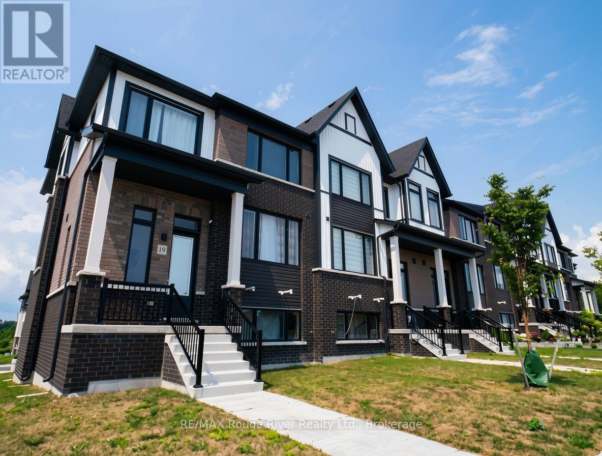 #19 160 DENSMORE ROAD W - 1