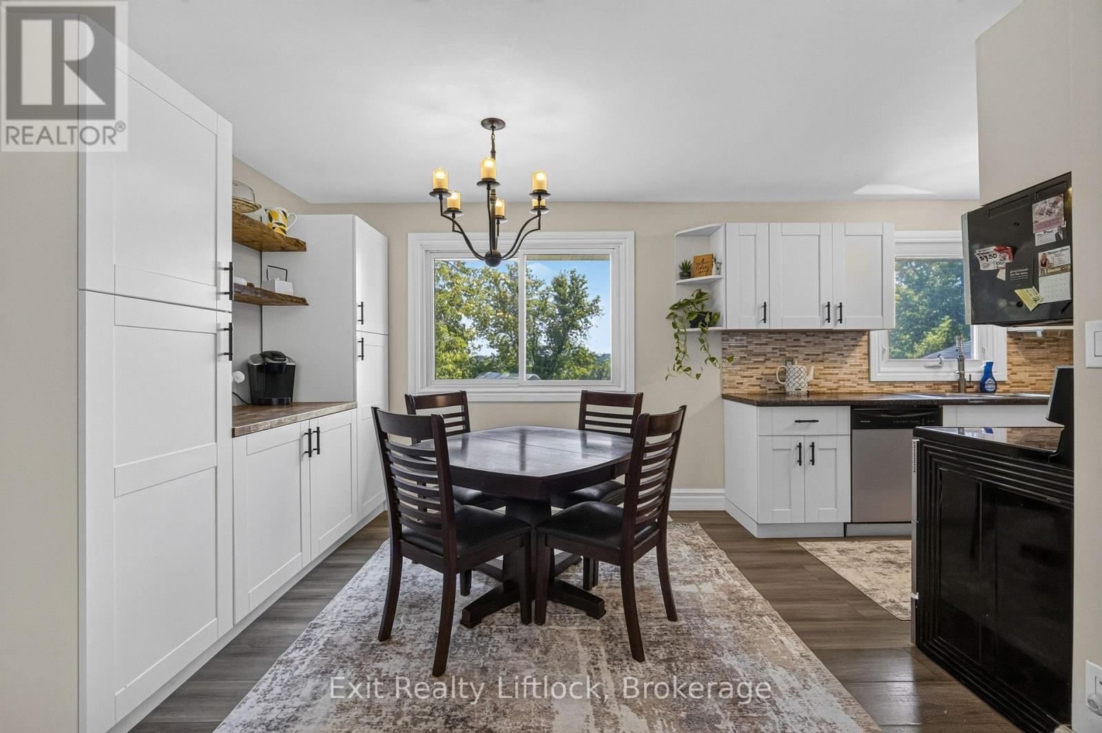 81 FOURTH LINE DUMMER ROAD S - 12