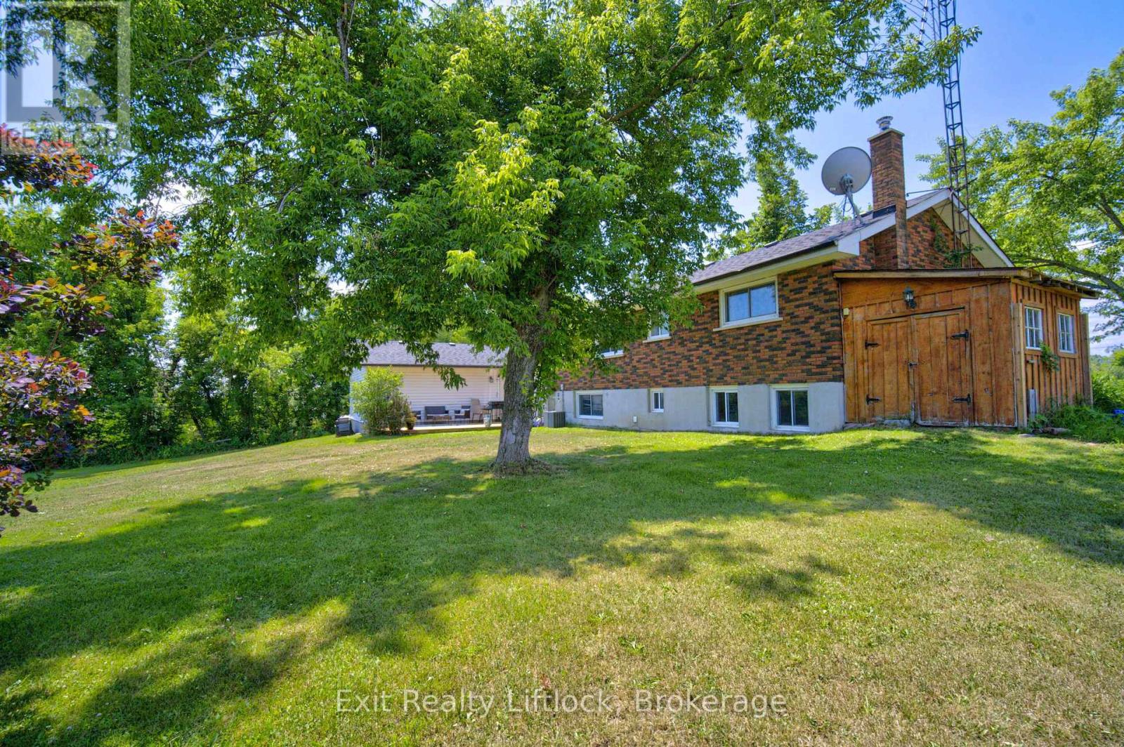 81 FOURTH LINE DUMMER ROAD S - 39