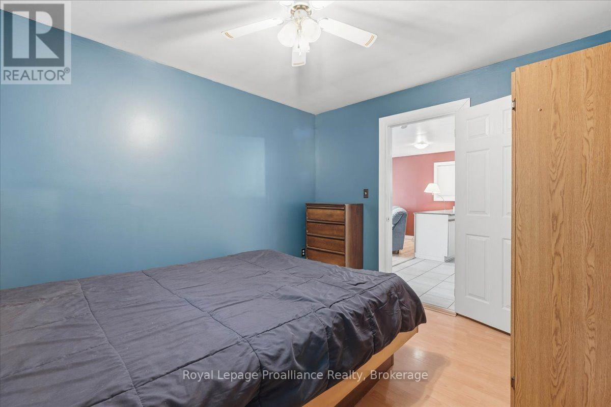 838 TRENEAR ROAD - 13