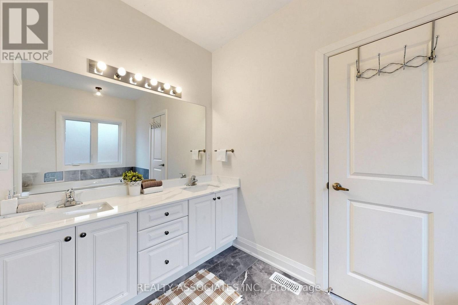 4029 ELLESMERE ROAD - Image 32