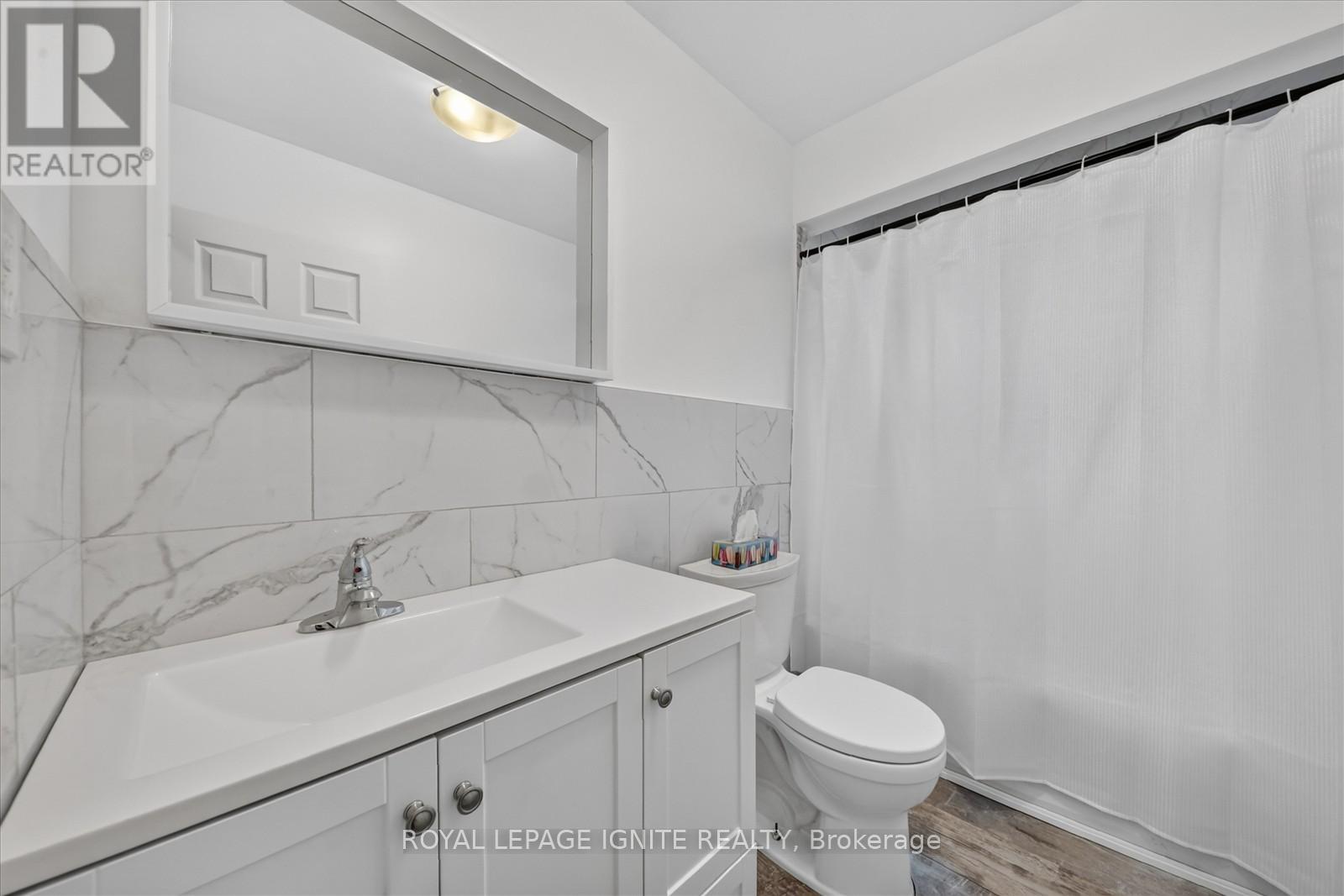 20 ALANBURY CRESCENT - 15