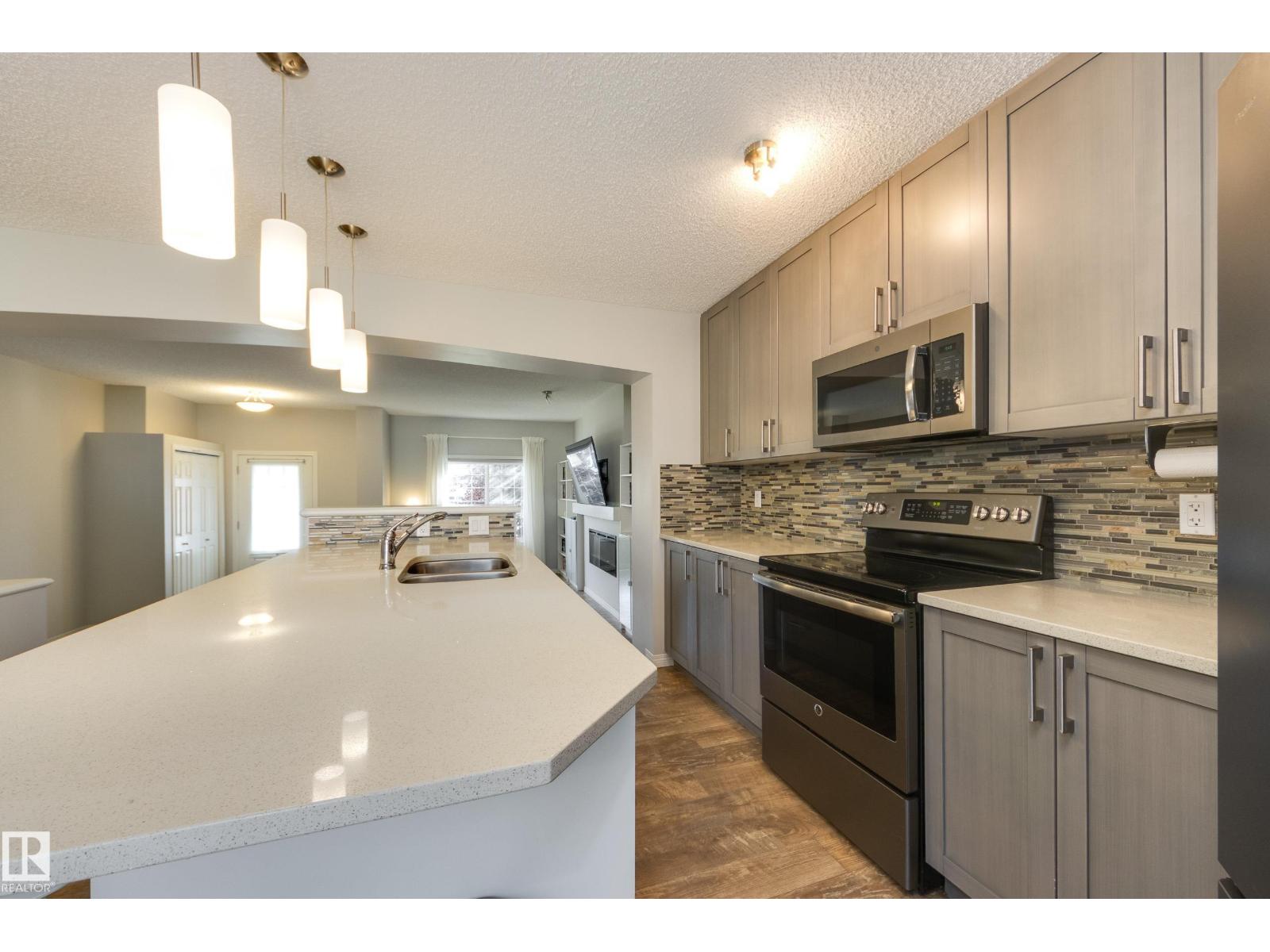 1241 CHAPPELLE BV SW - 14