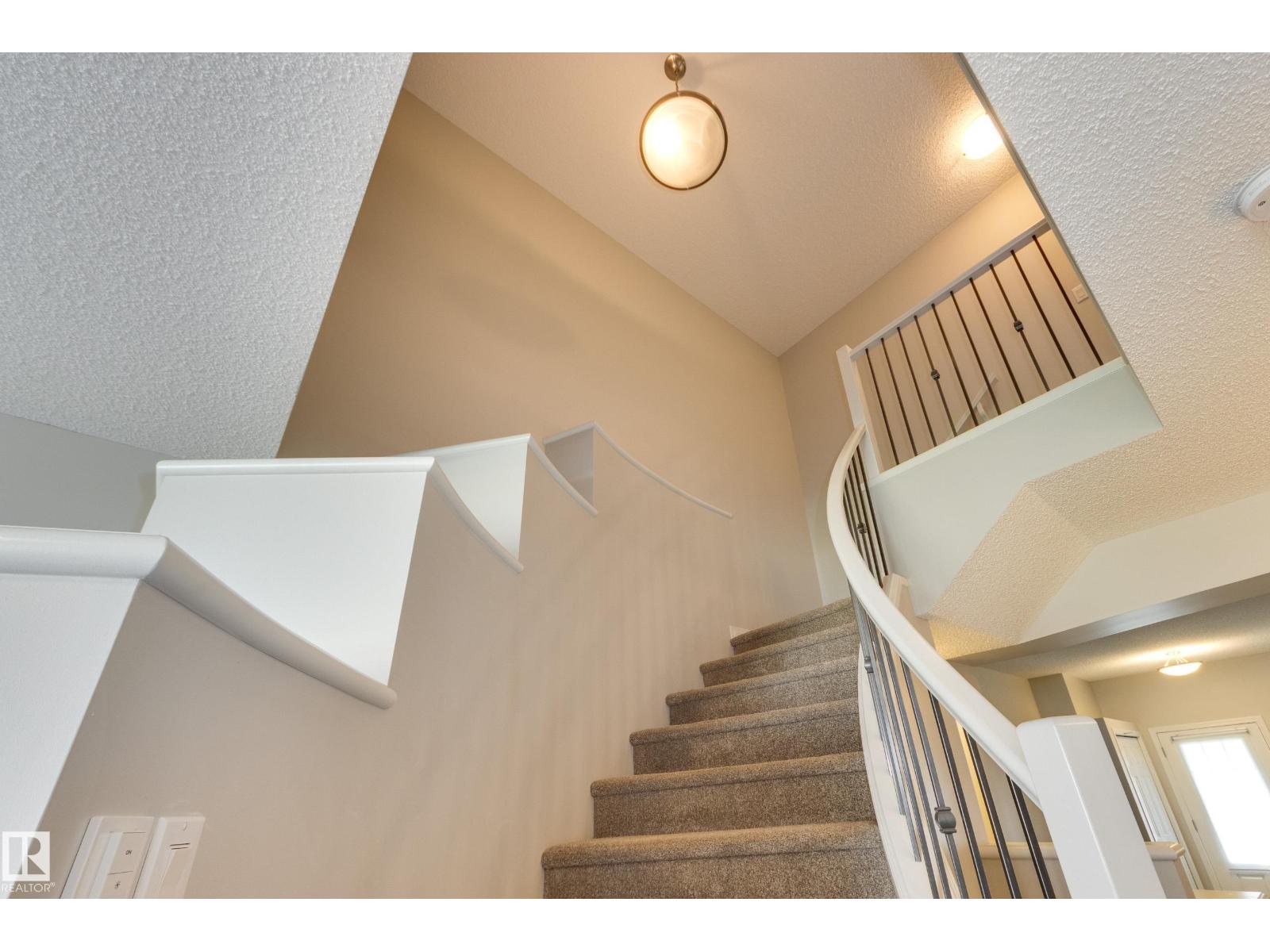 1241 CHAPPELLE BV SW - 19