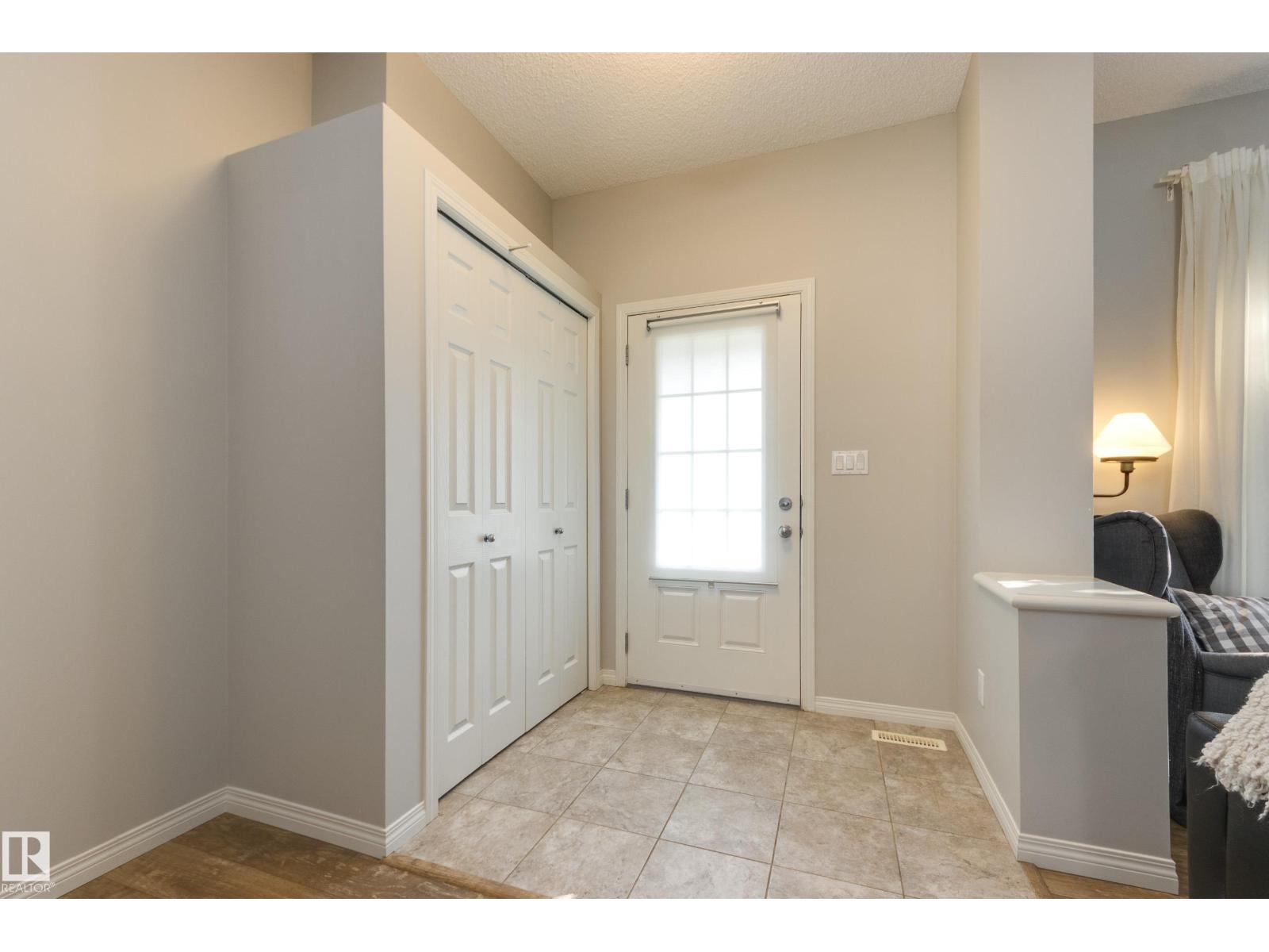 1241 CHAPPELLE BV SW - 2