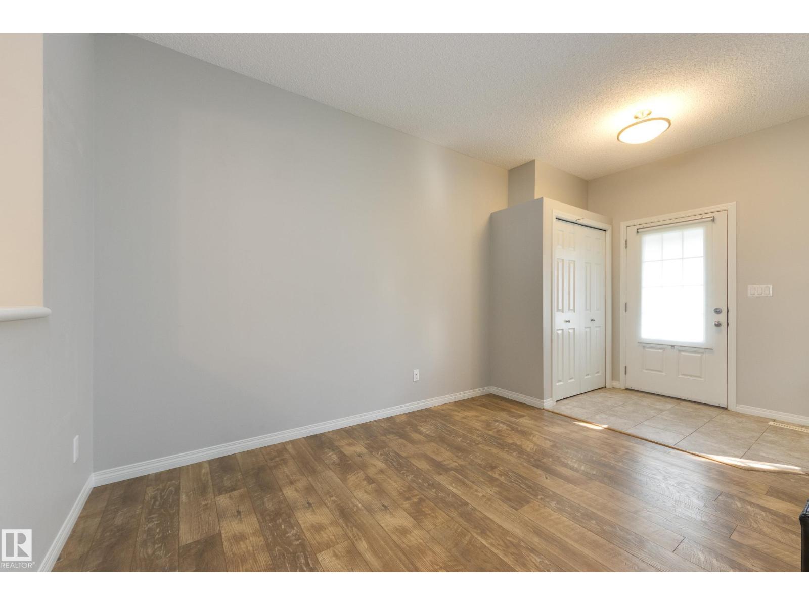 1241 CHAPPELLE BV SW - 3