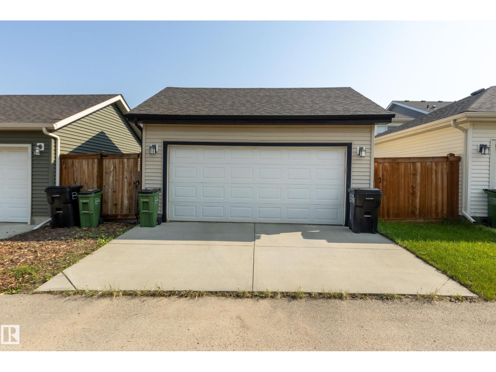 1241 CHAPPELLE BV SW - 40