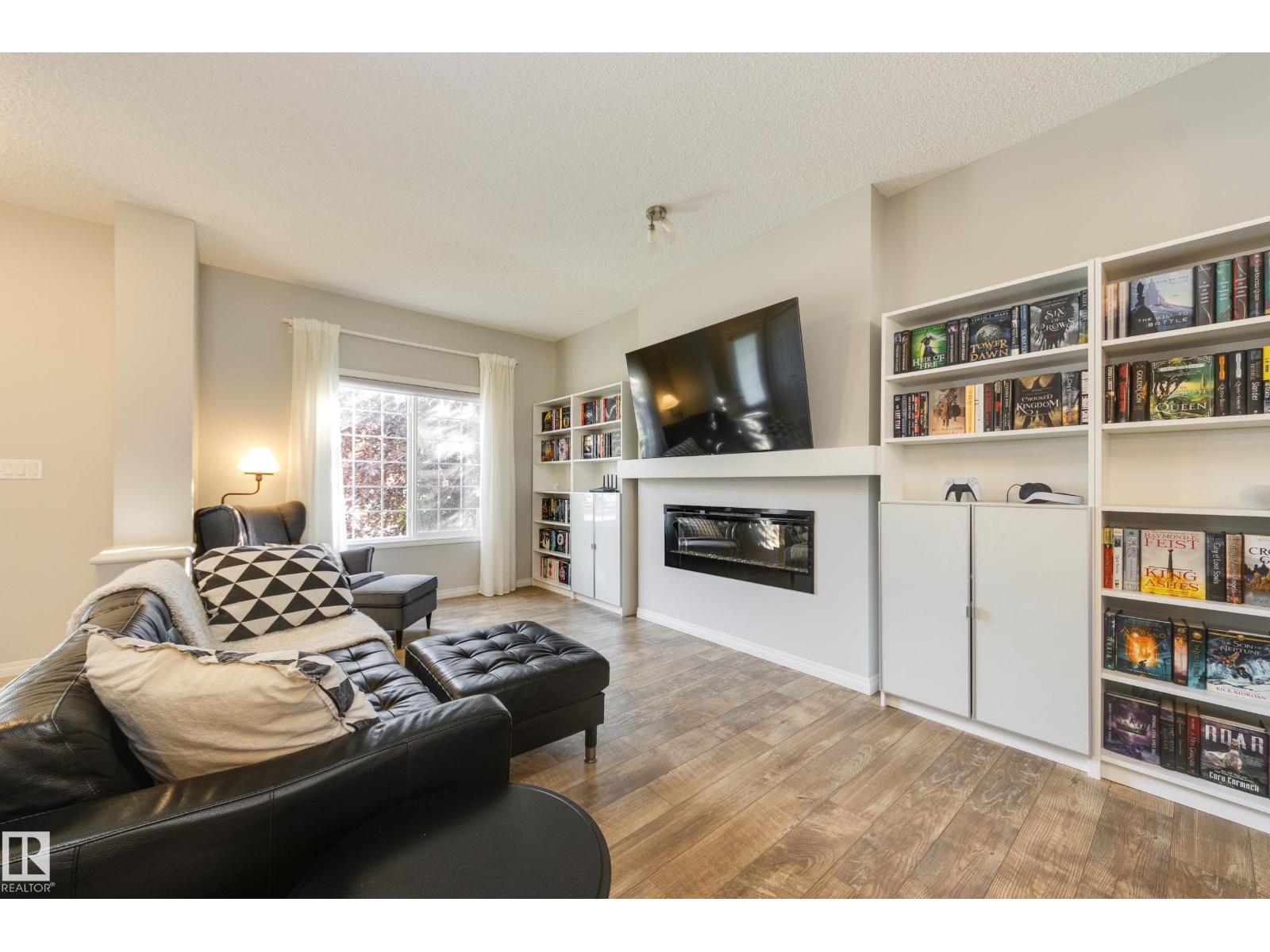 1241 CHAPPELLE BV SW - 5