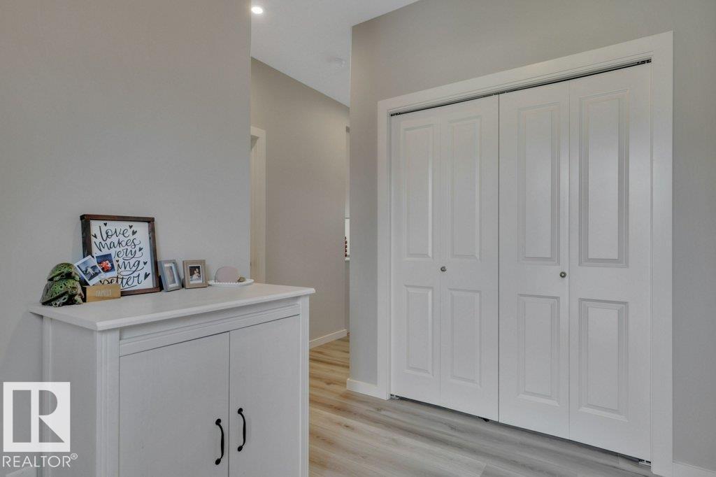 161 LARCH CR, Woodbend, Leduc photo 5