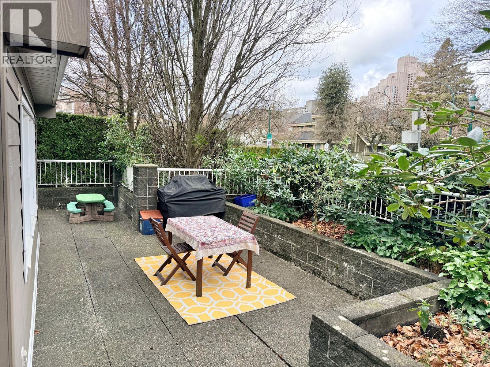 102 3008 WILLOW STREET, Vancouver — photo 3
