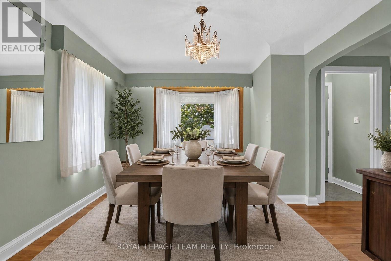 961 KINGSMERE AVENUE - 10
