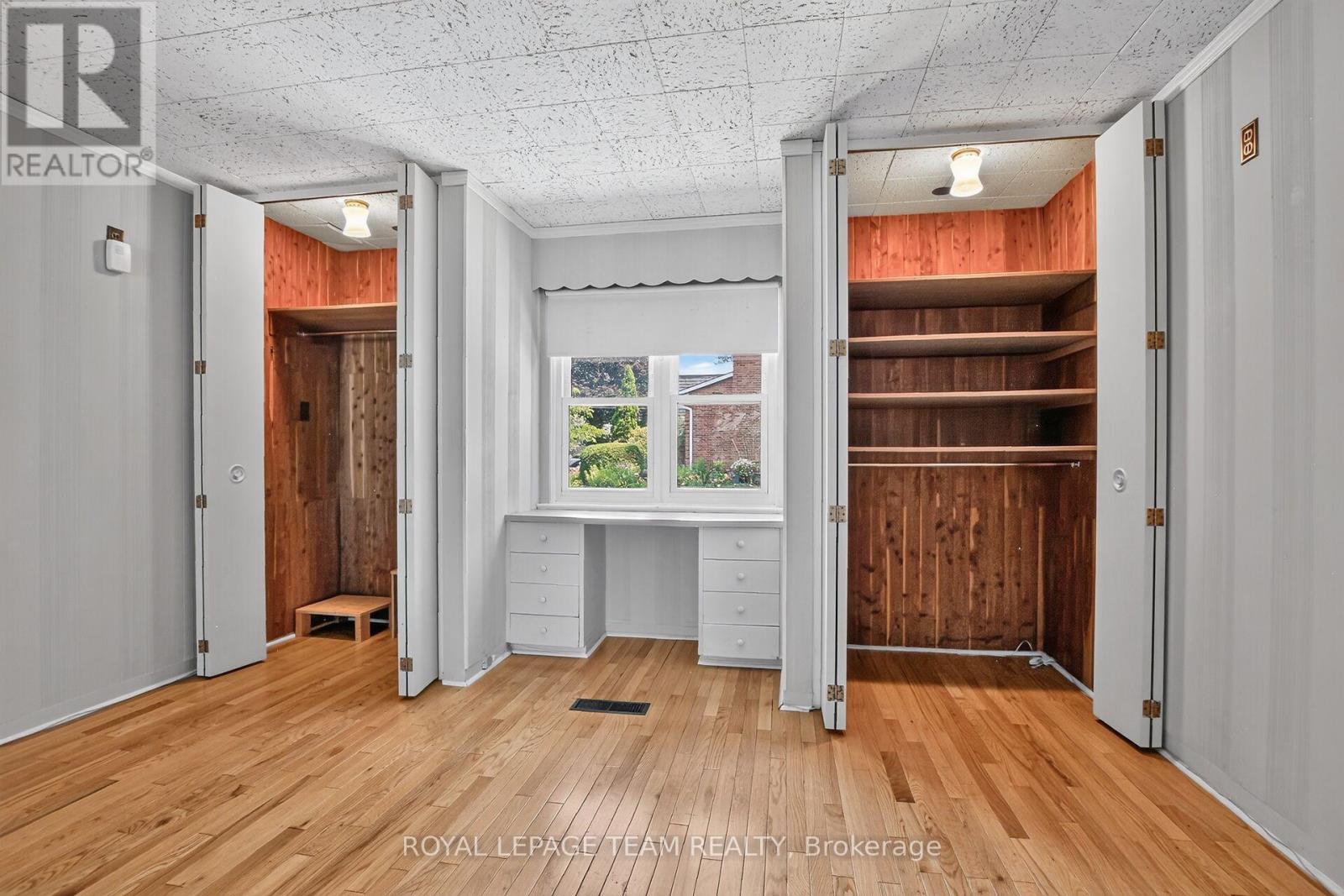 961 KINGSMERE AVENUE - 20