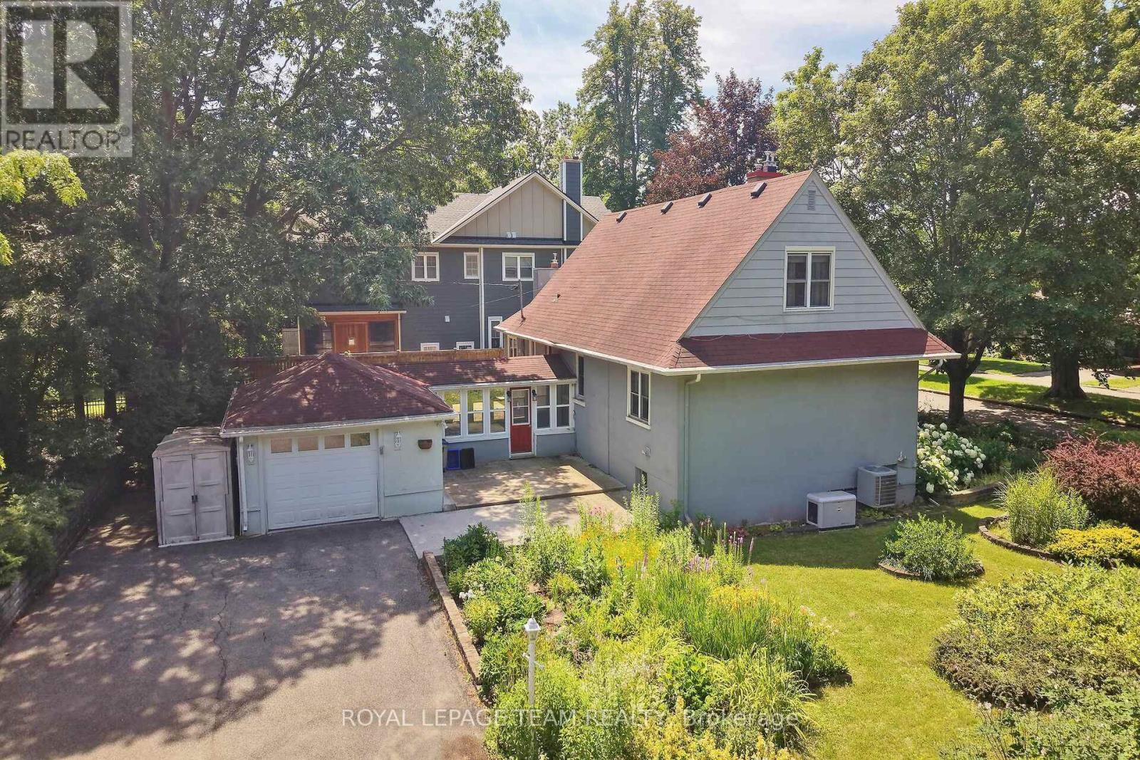 961 KINGSMERE AVENUE - 43