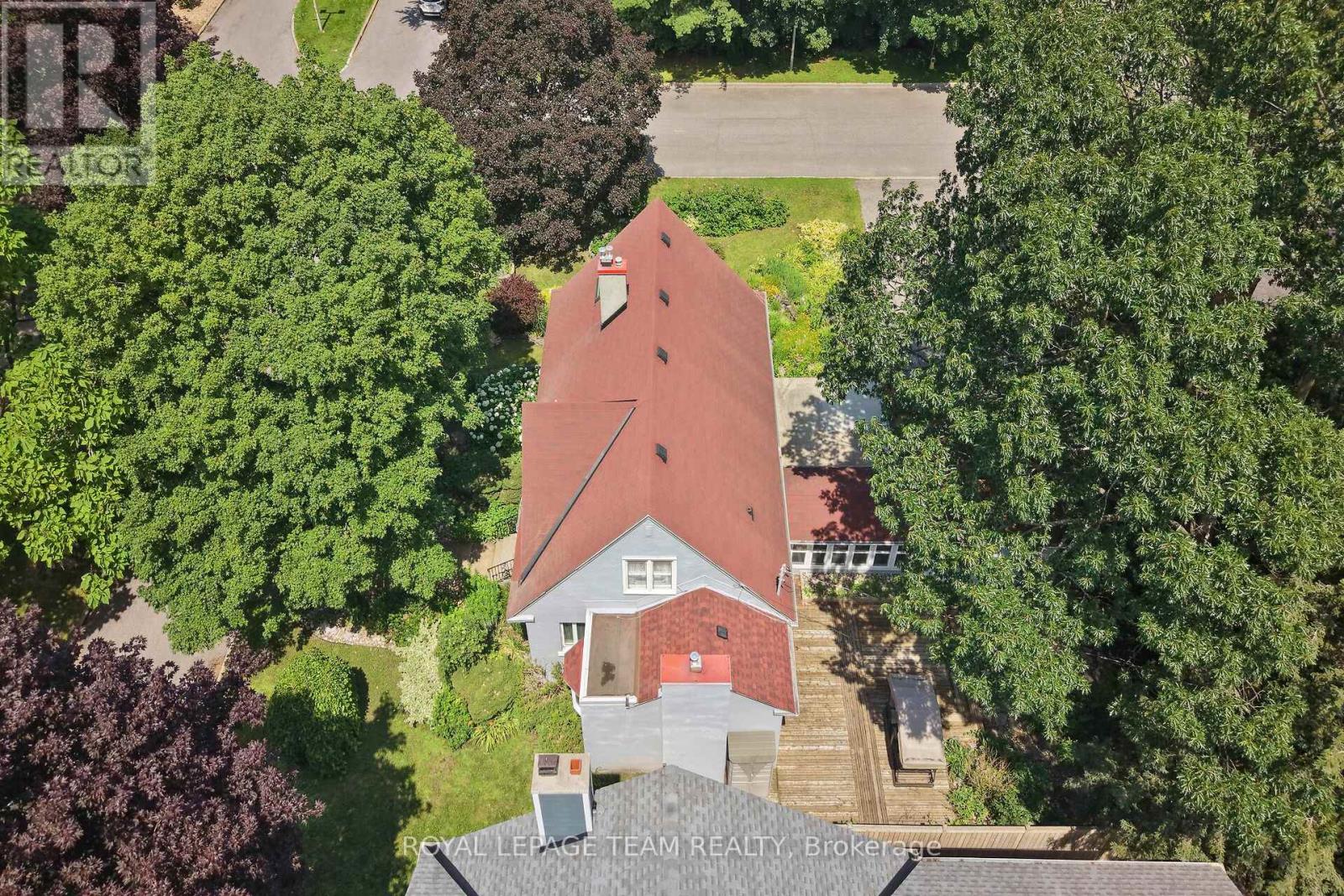 961 KINGSMERE AVENUE - 44