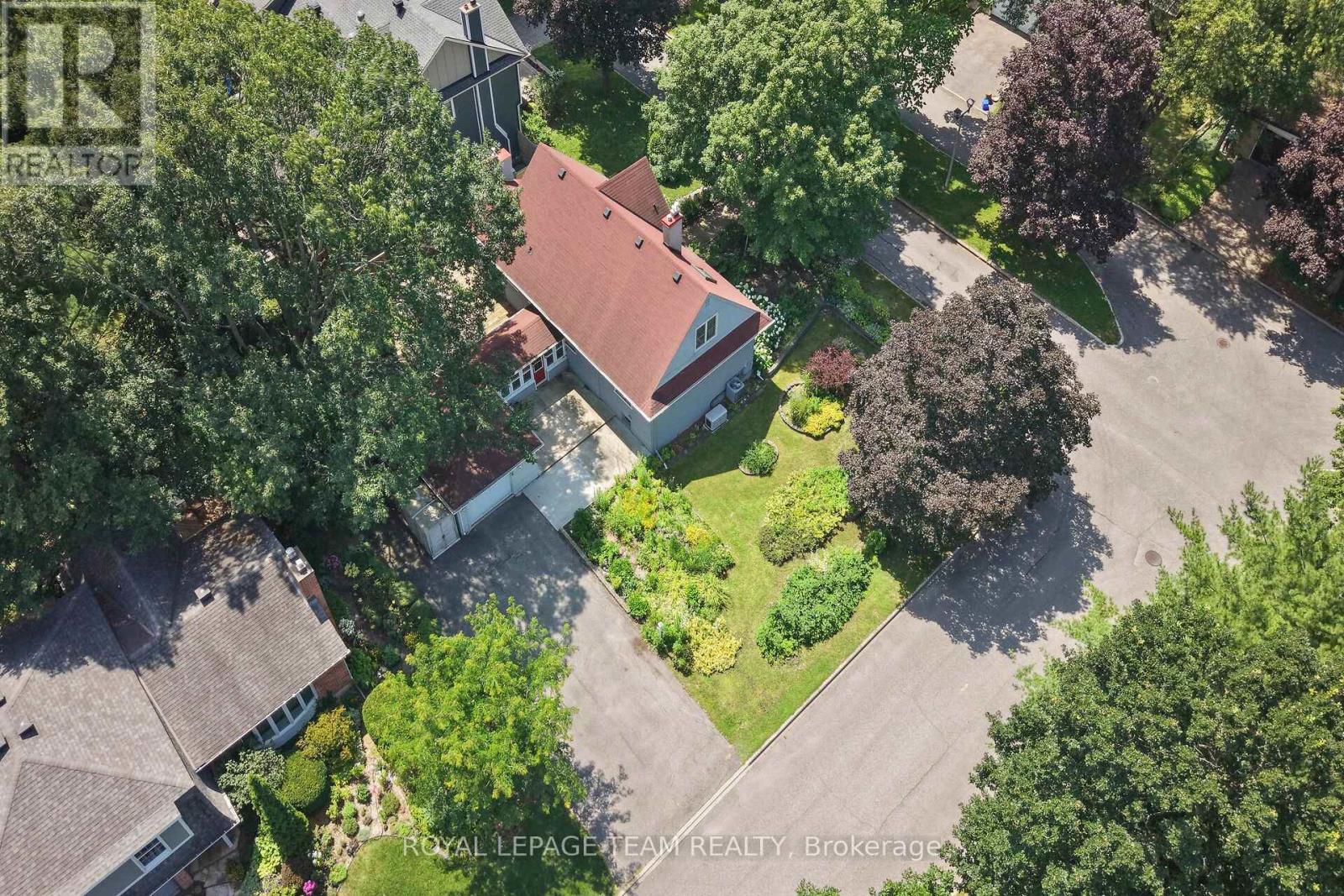 961 KINGSMERE AVENUE - 46