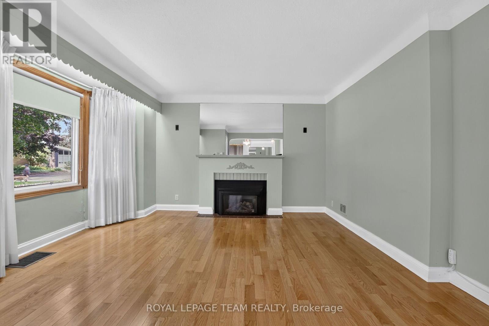 961 KINGSMERE AVENUE - 7