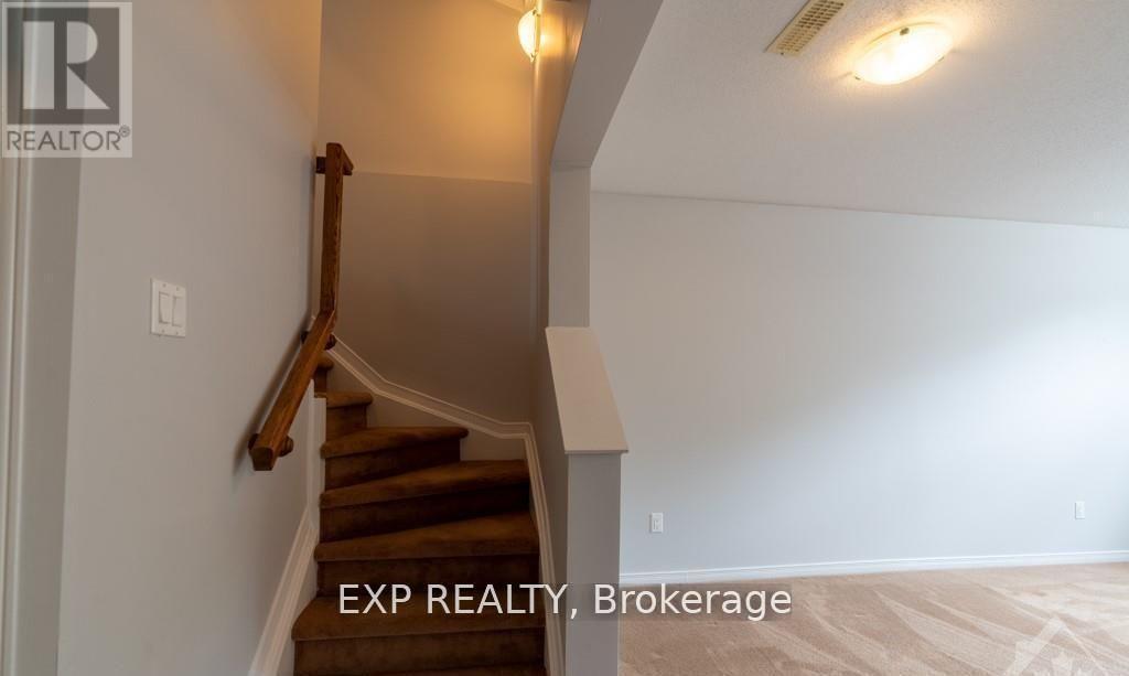 3 Bed, 3 Bath House for Rent in Ottawa – 282 MACOUN CIRCLE, Ottawa – MLS# X13613770 - Image 19