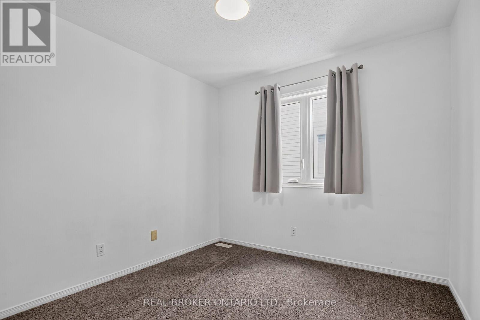 25 MORESBY DRIVE - 20