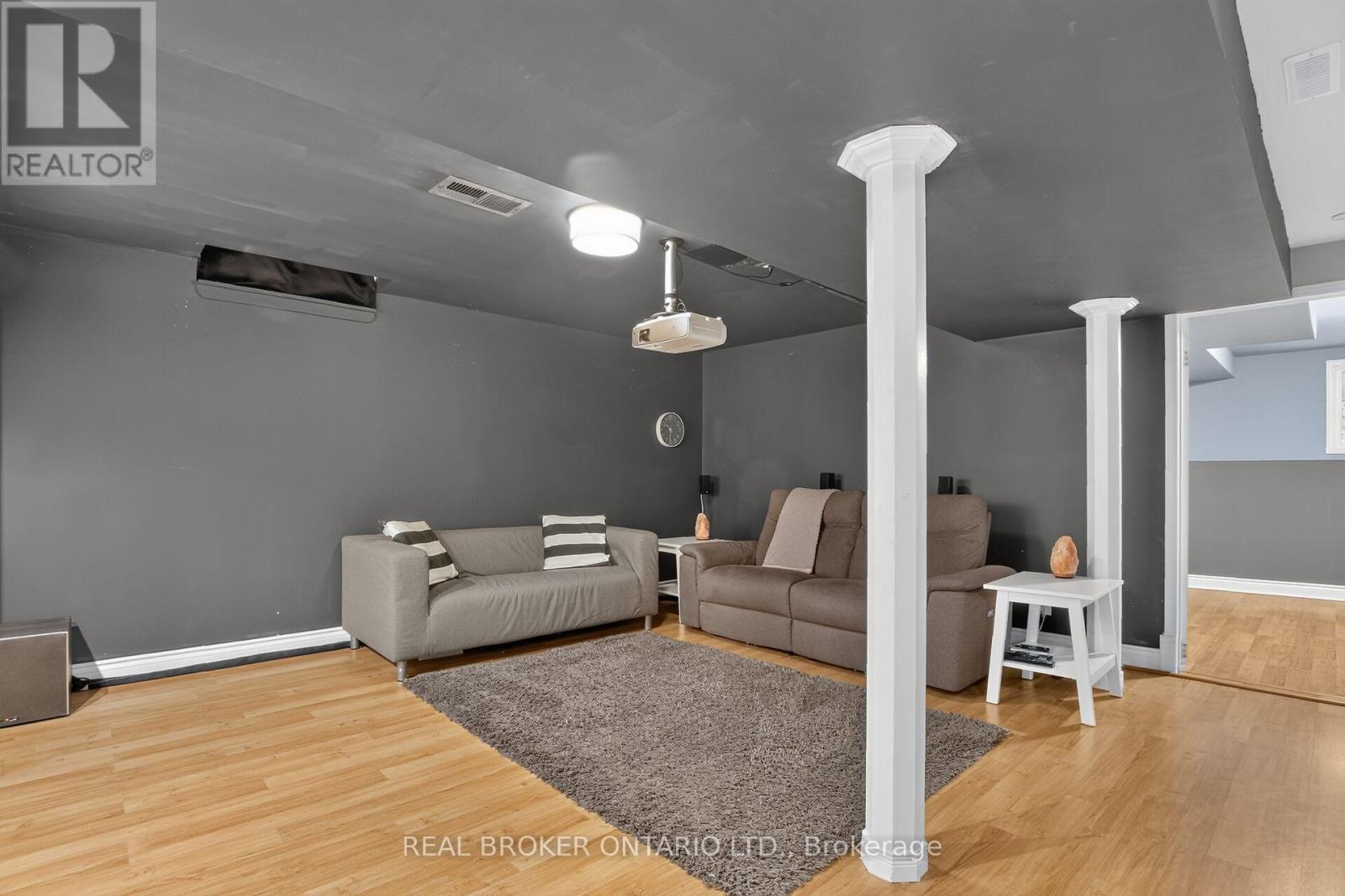 25 MORESBY DRIVE - 21