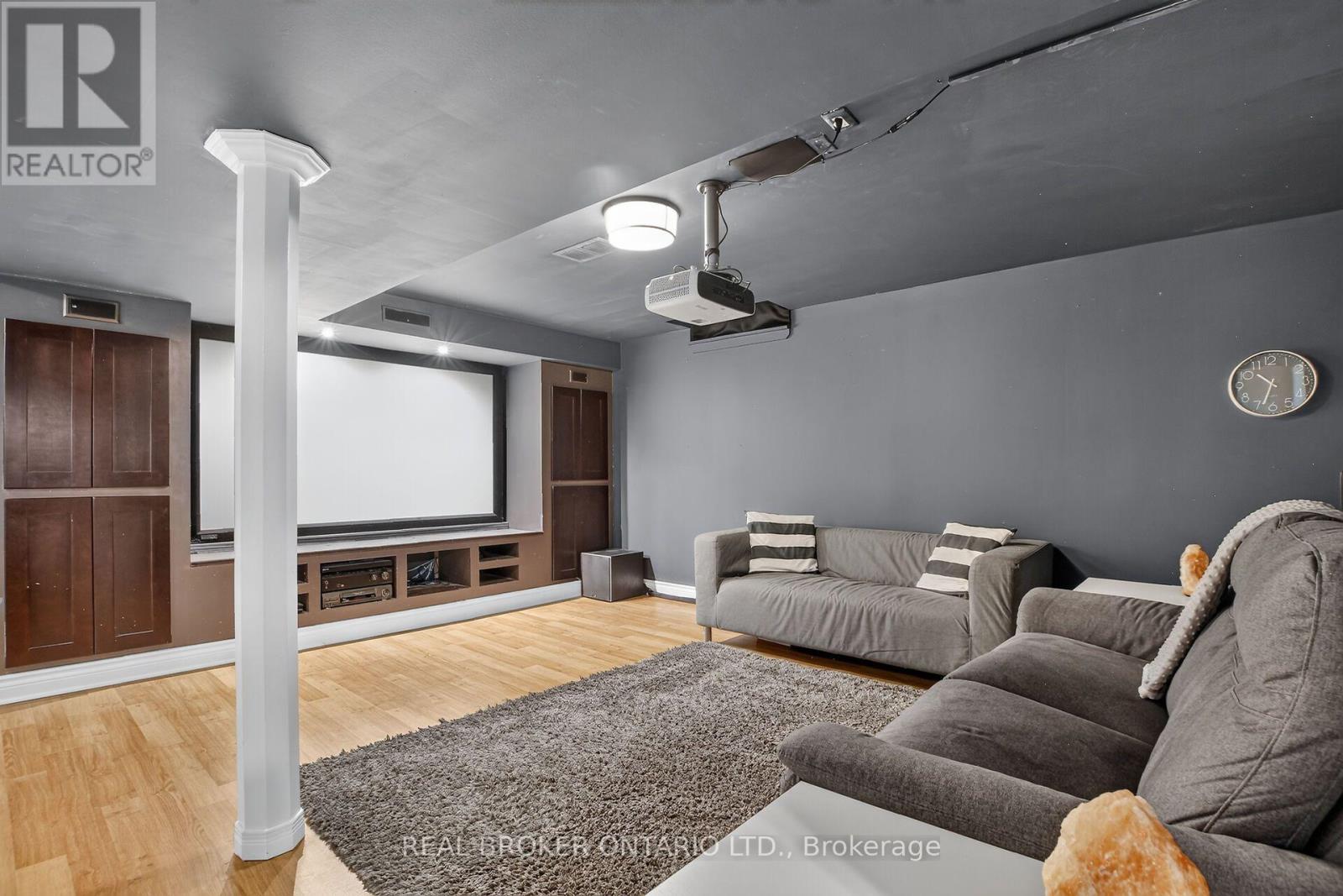 25 MORESBY DRIVE - 22