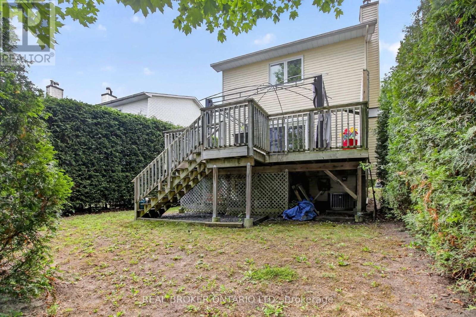 25 MORESBY DRIVE - 24