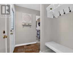 25 MORESBY DRIVE — photo 4
