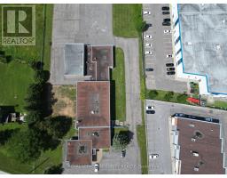 3775 St Joseph Boulevard, Ottawa, ON K4A0N9 Photo 12