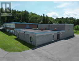 3775 St Joseph Boulevard, Ottawa, ON K4A0N9 Photo 15