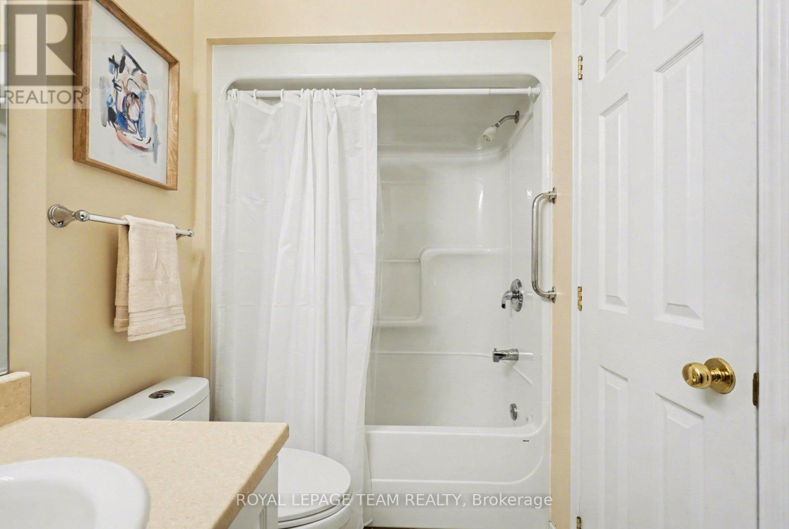 25 SAWCHUK TERRACE - 36