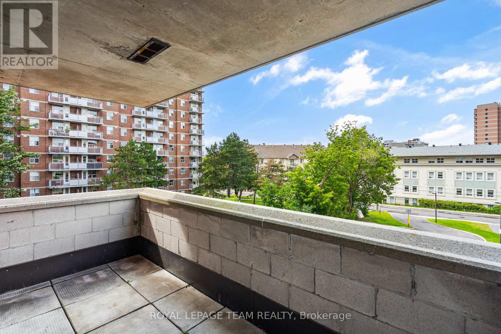 #301 1180 OHIO STREET - 22
