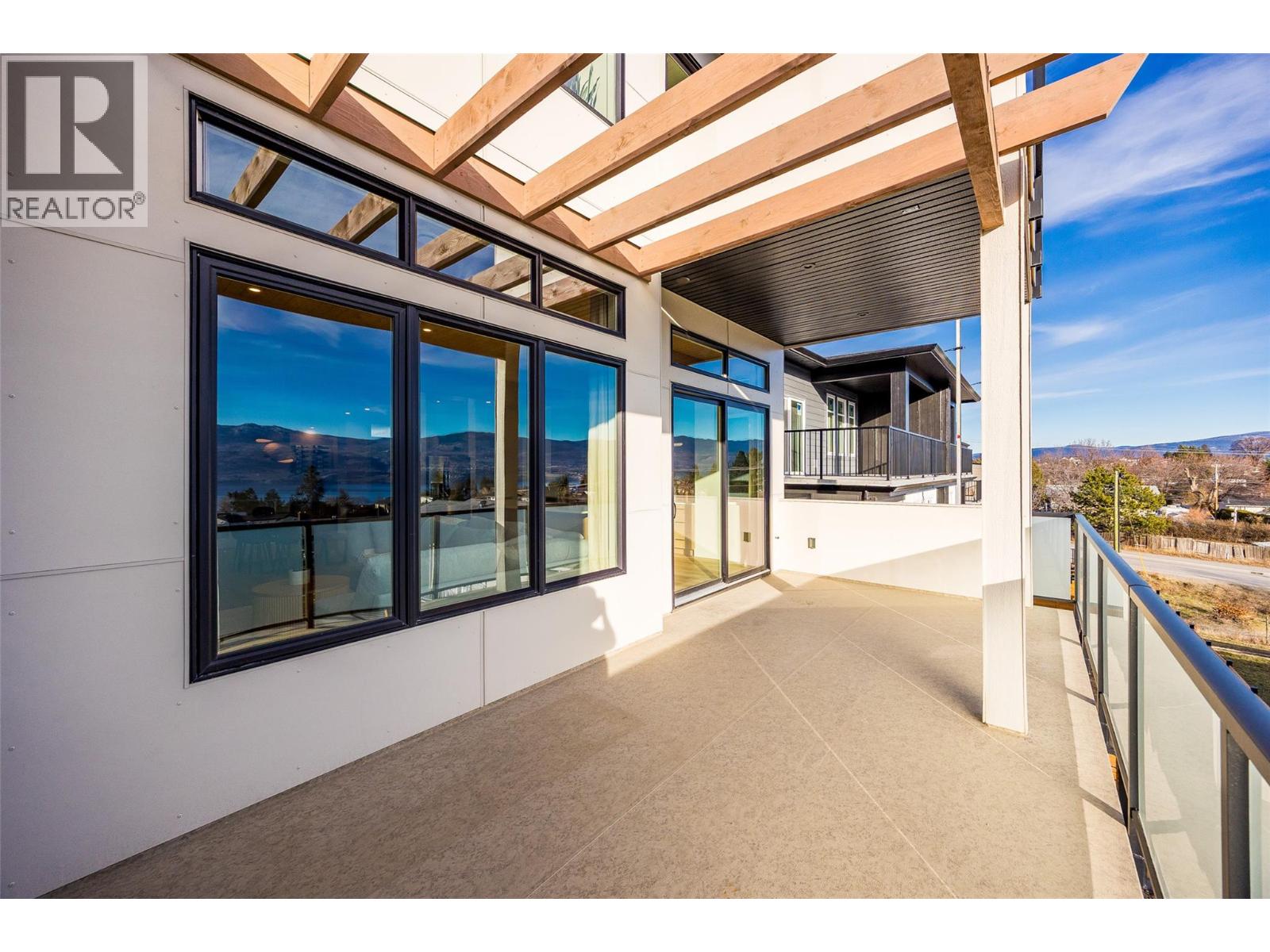 1027 Kitson Court - Image 21