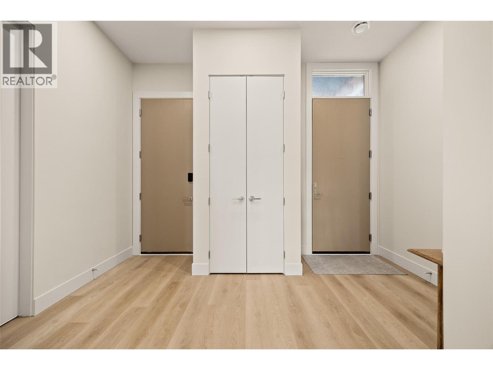 1027 Kitson Court - 13