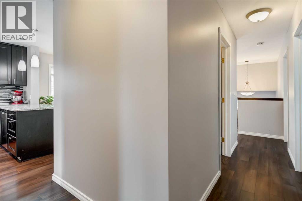 158 Somerset Close SW - 11