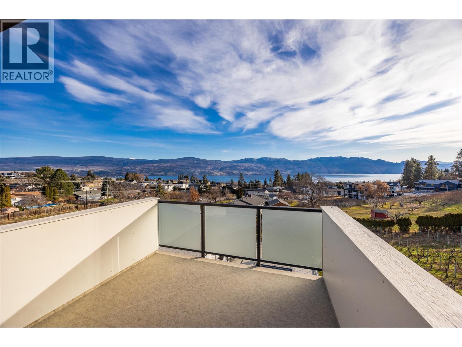 1027 Kitson Court - Image 34