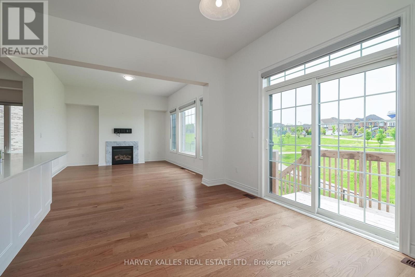 4 MEADOW VISTA CRESCENT - 13