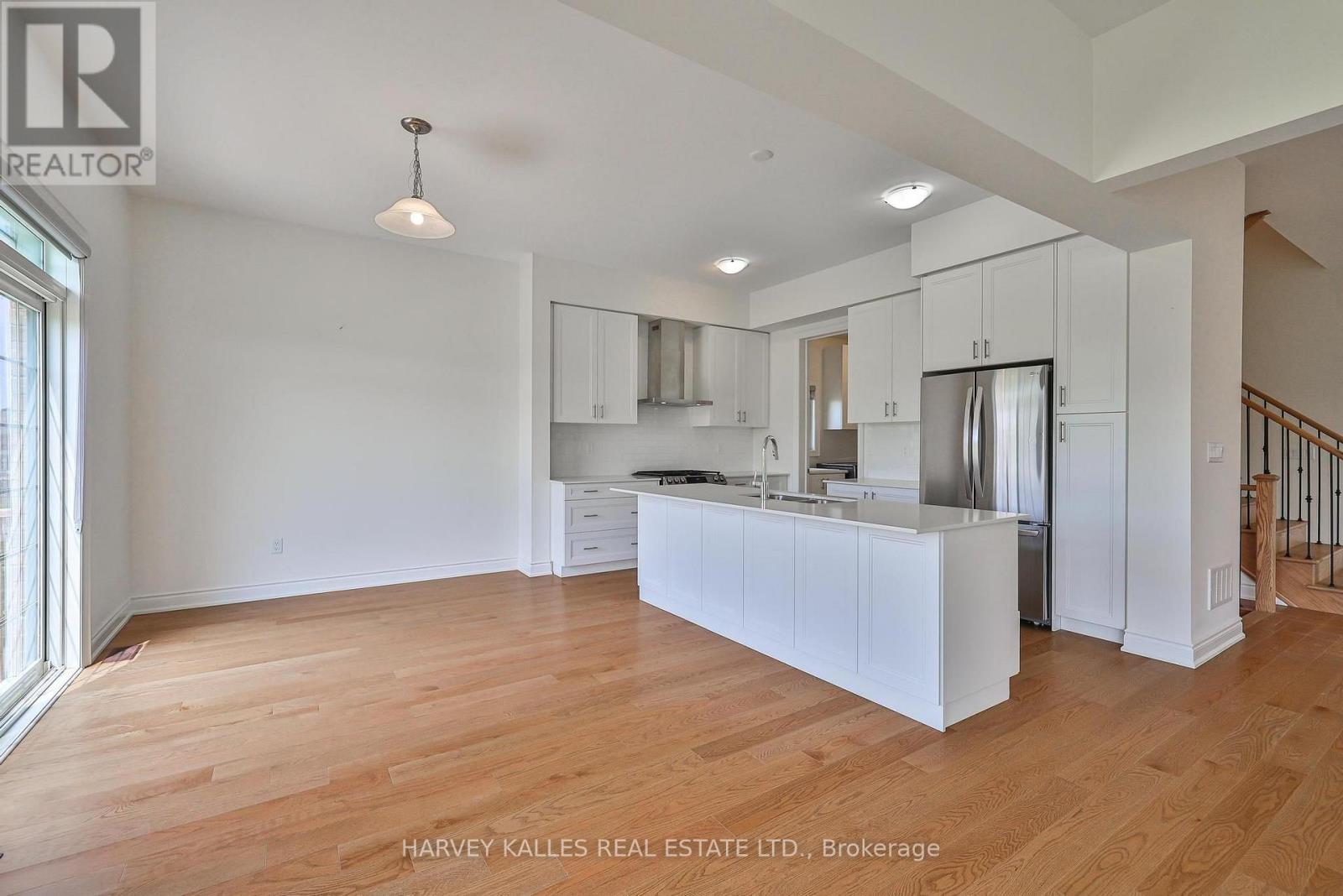 4 MEADOW VISTA CRESCENT - 17