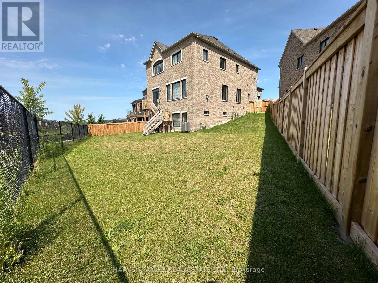 4 MEADOW VISTA CRESCENT - 39